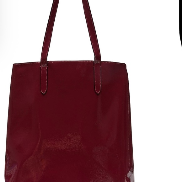 New Victoria’s Secret Sangria Red Patent- Like Tote Bag - Picture 2 of 2